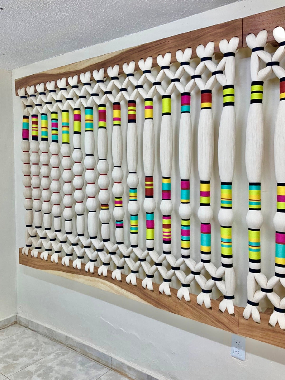 Mexican Handmade Wall Decor Art- 100 Nudos CoLores Decor l Mexican Artisan Decor