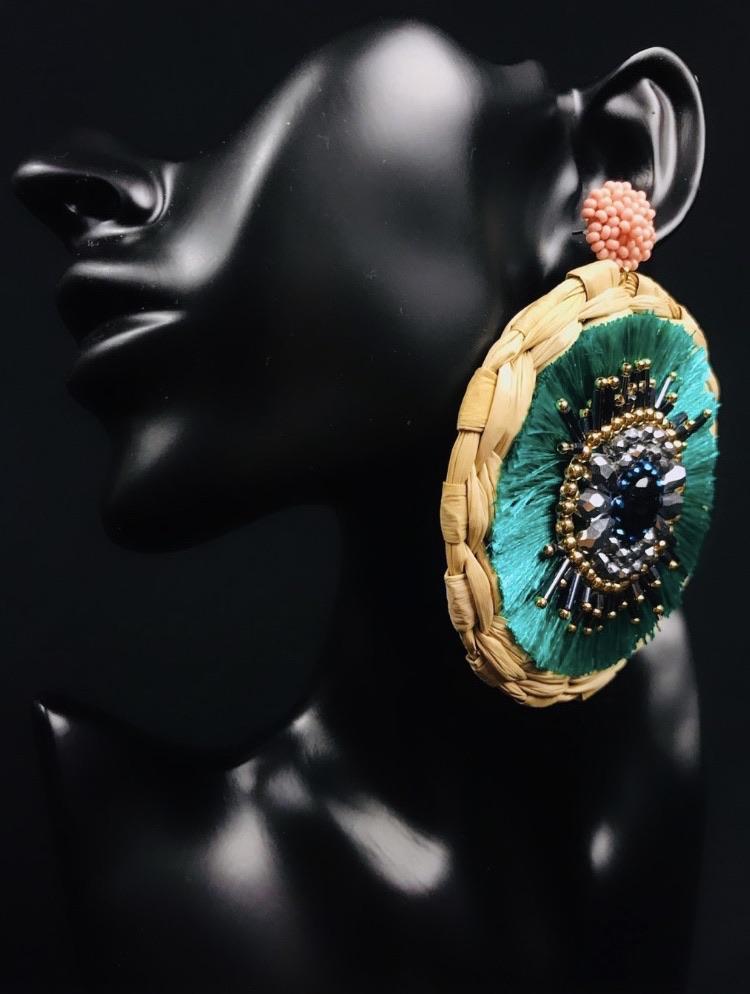 Eskua Verde Mexican Handmade Palm Tassel Earrings