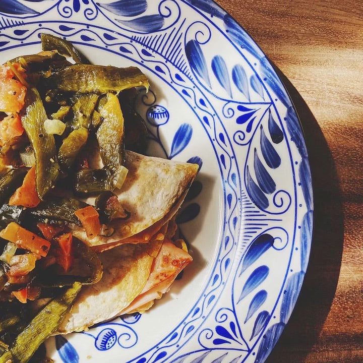 Mexican Porcelain 20-Piece BLACK Talavera Dinnerware Set MeXican Artisan Fashion & Design