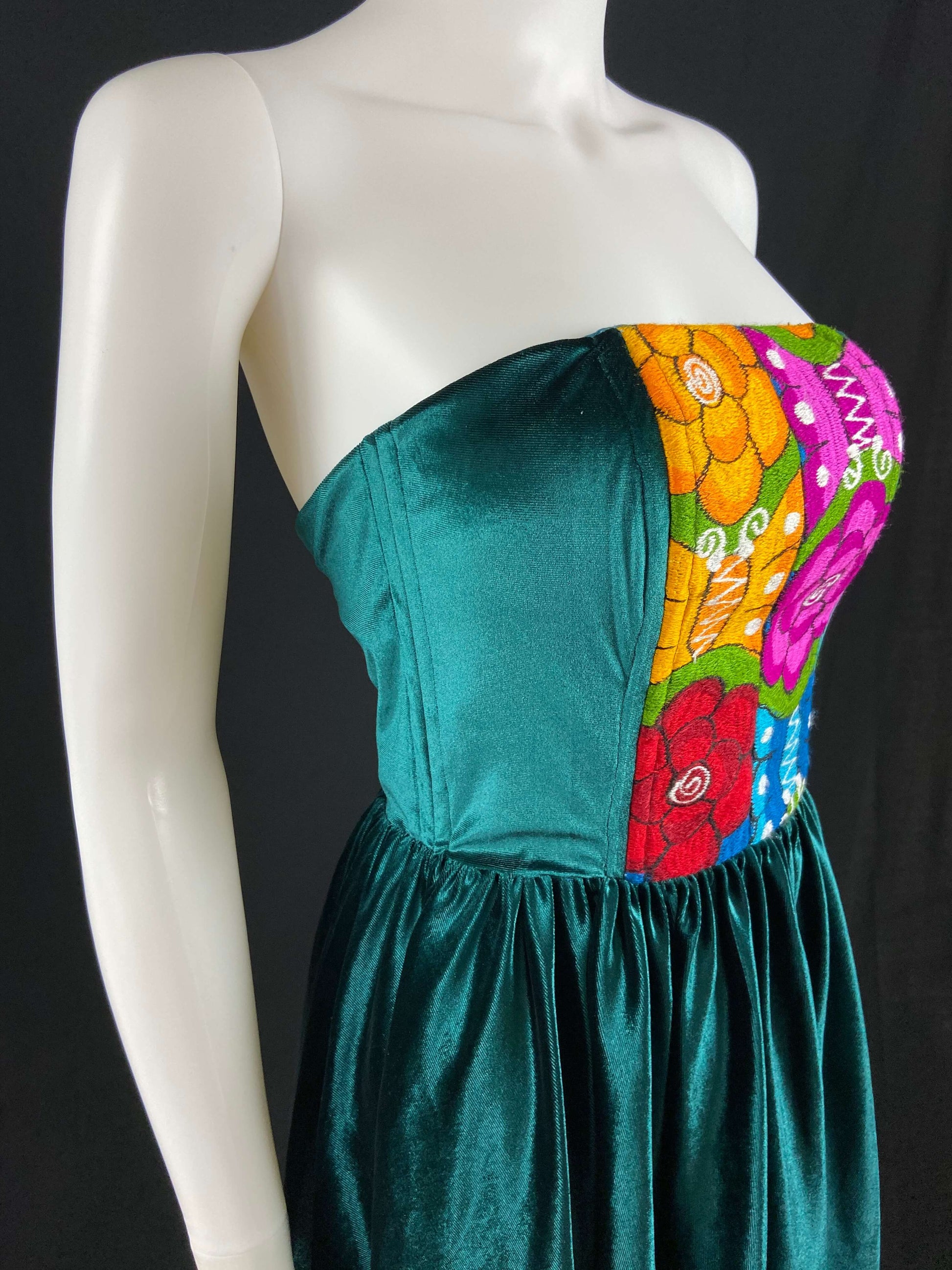 Mexican Fashion Designer Oaxaca Embroidered Velvet Off-the-Shoulder Dress Colores Decor