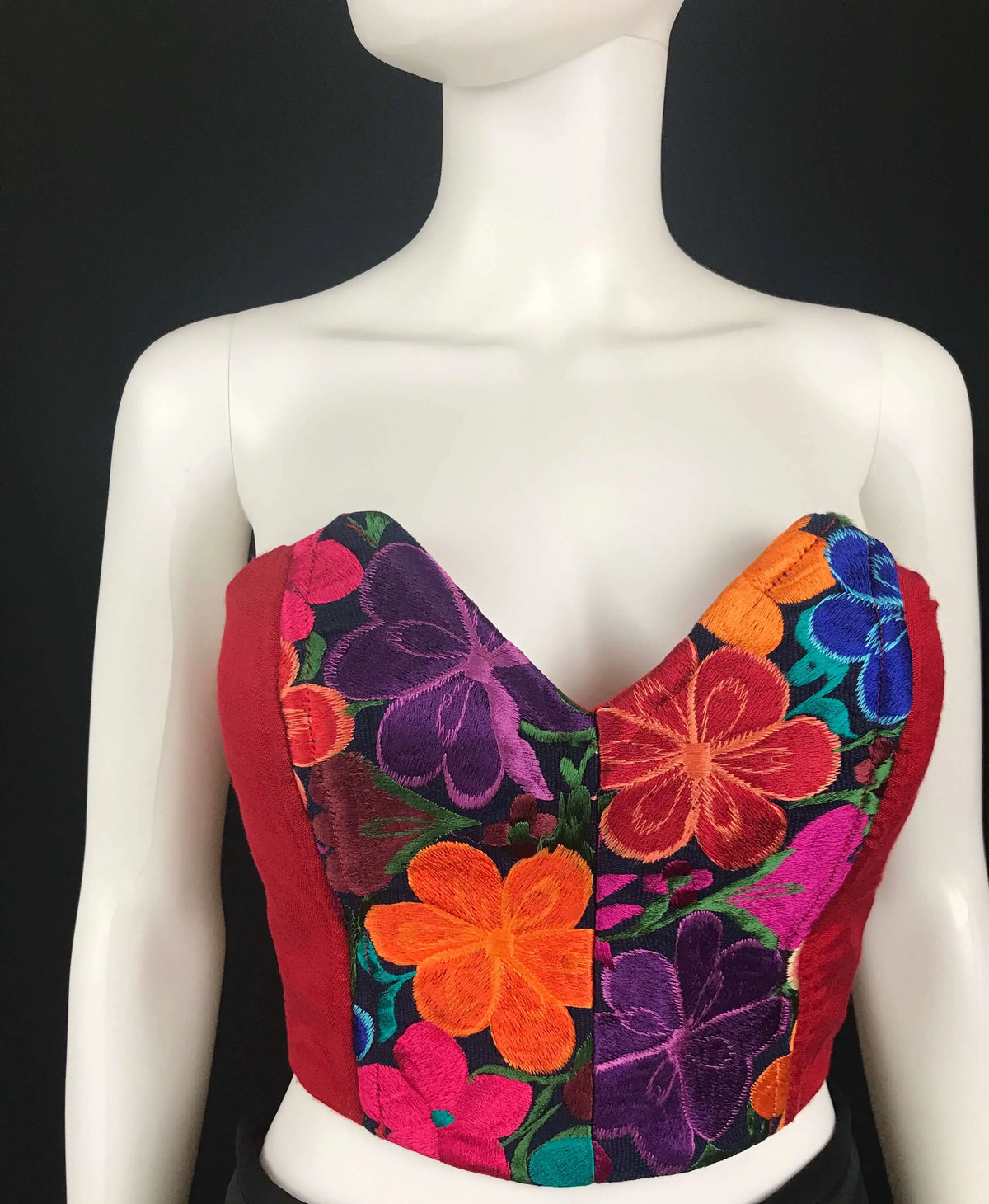 Mexican Fashion Embroidered Corset - Nayibi Mexico Oaxaca Red Corset Colores Decor