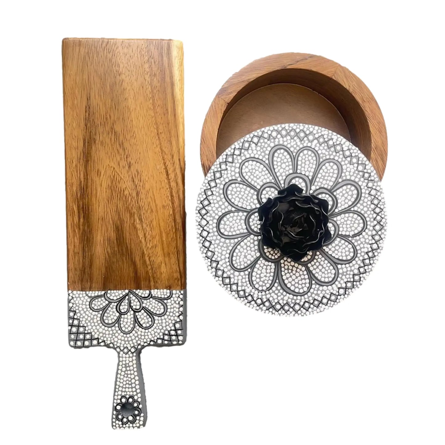Mexican Handmade Parota Wood Tortilla Warmer & Charcuterie Board 2 Piece Set- Black Rose Colores Decor l Mexican Artisan Decor