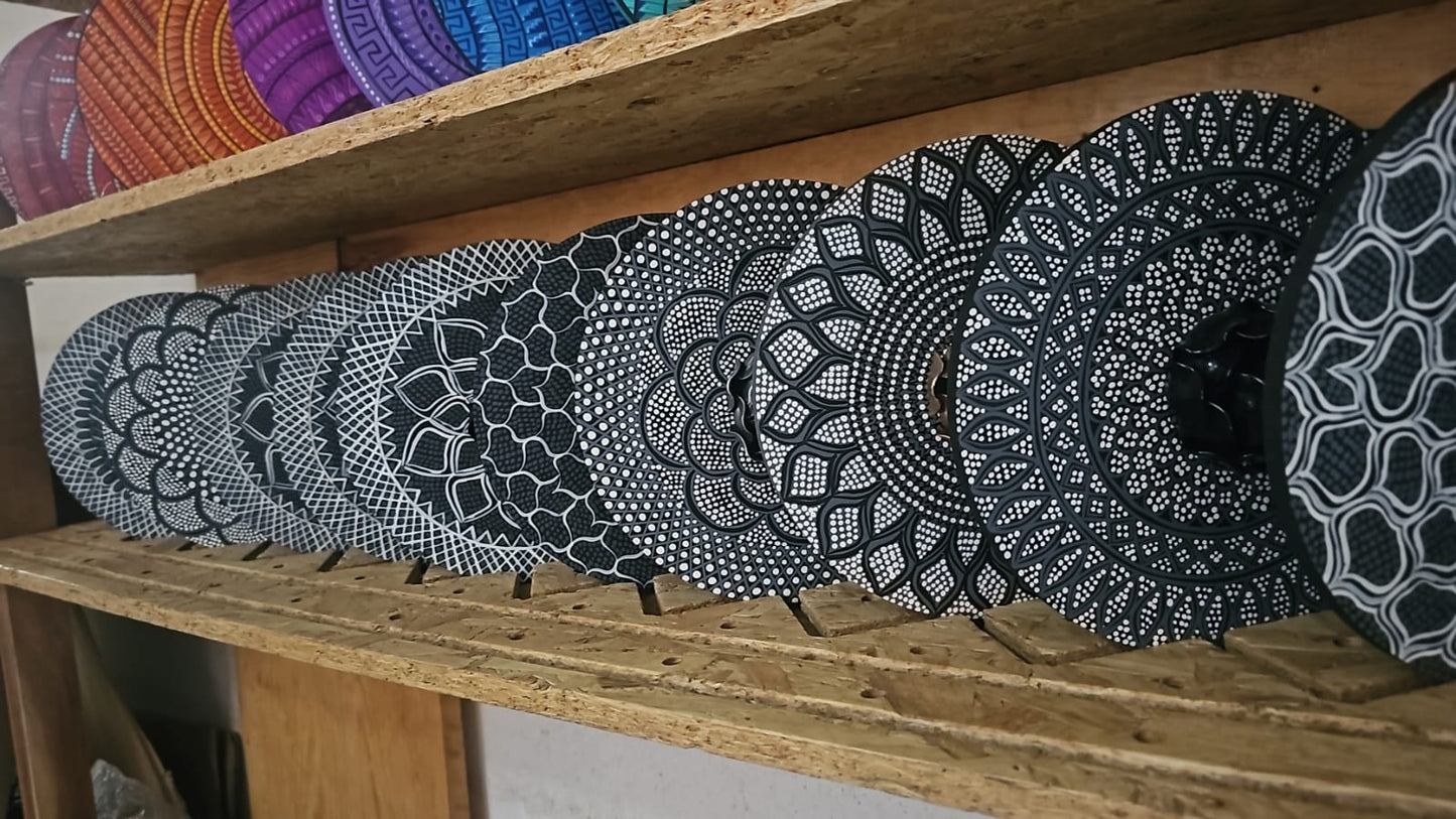 Mexican Handmade Parota Wood Tortilla Warmer - Olinala Colores Decor l Mexican Artisan Decor