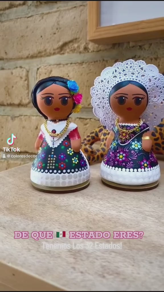 Mexican Handmade Clay Folklore Figurines- 32-Total Mexican State