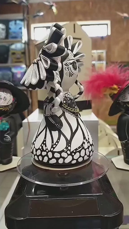Mexican Handmade Clay Folklore Figurines- La Catrina Monarca Alba