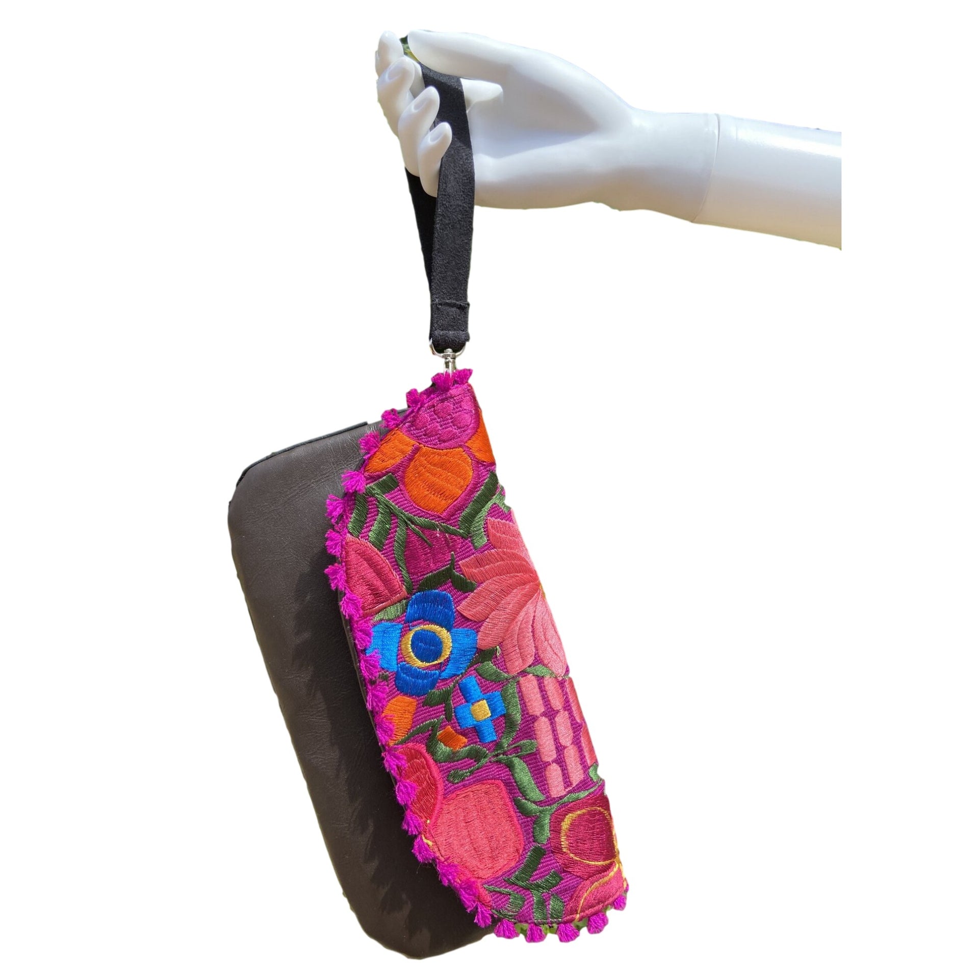 Mexican Embroidered Wristlet- Guie Chiapas Leather Wristlet