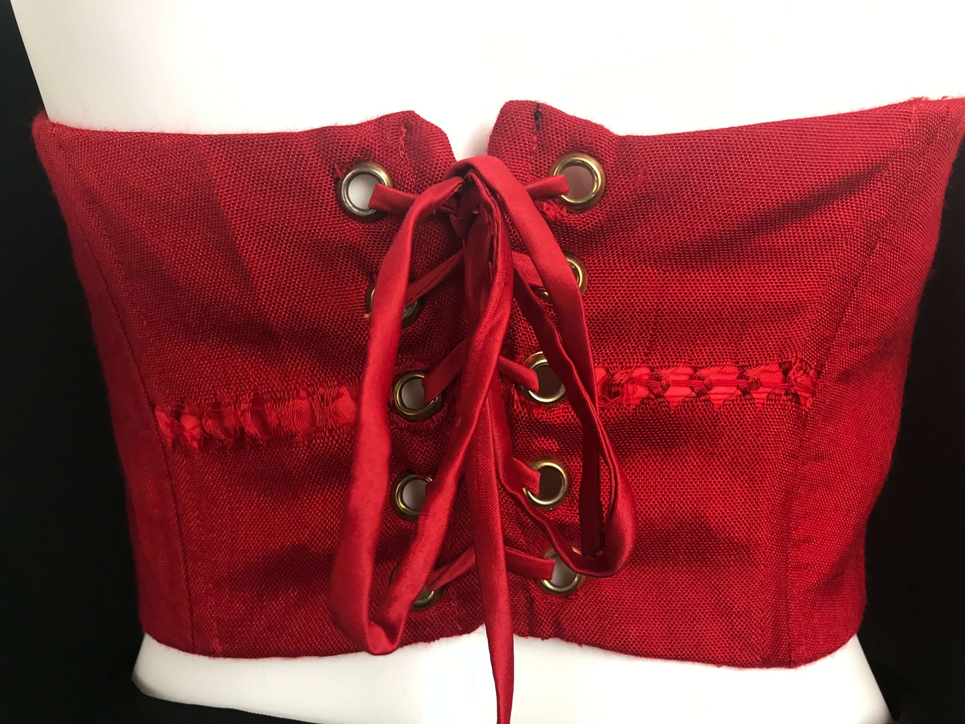 Mexican Fashion Embroidered Corset - Nayibi Mexico Oaxaca Red Corset Colores Decor