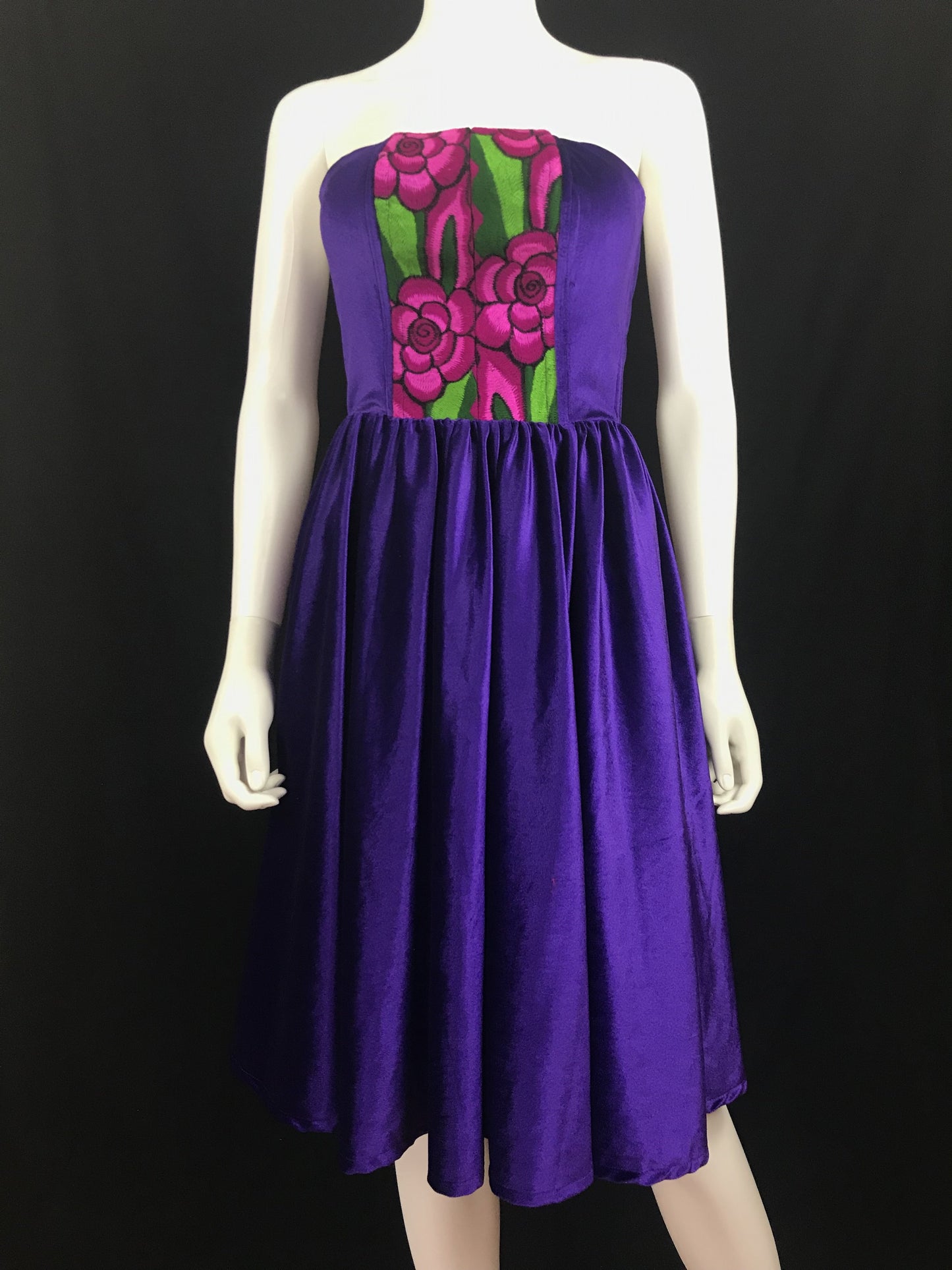 Mexican Fashion Designer Oaxaca Embroidered Velvet Off-the-Shoulder Dress Colores Decor
