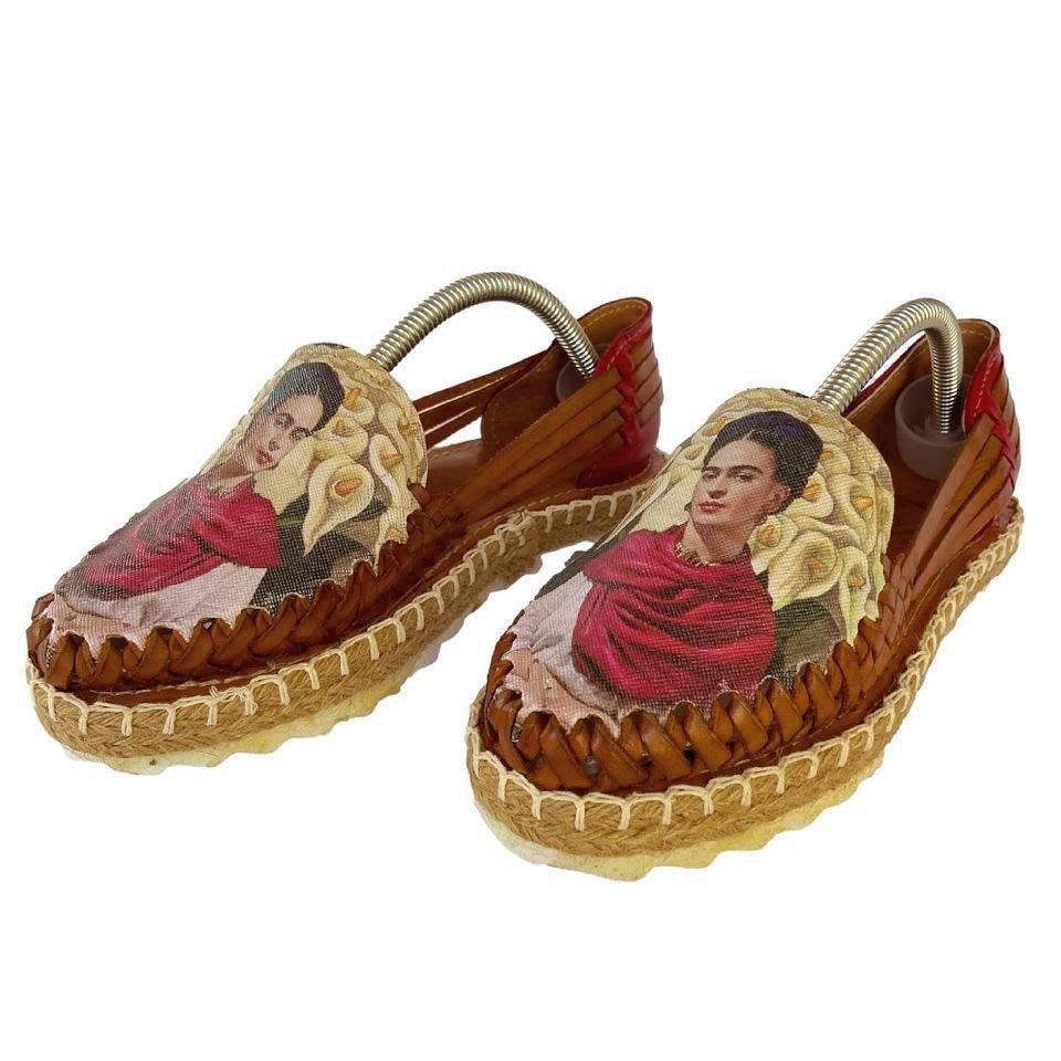 Mexican Women Leather Huaraches | CoLores Decor